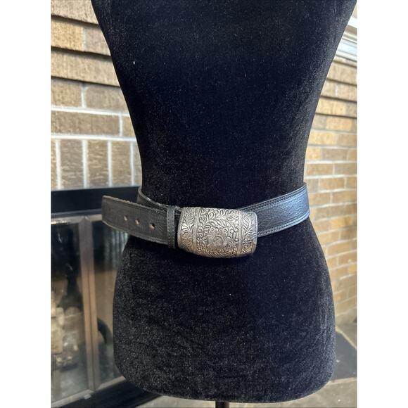 Streets Ahead Western Leather Belt Sz M Vintage w/floral embossed Ranch Black main image 2
